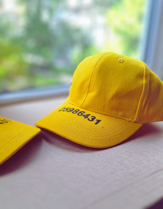 Vasaras cepure ar personalizētu uzrakstu