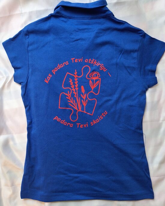 Polo krekls ar apdruku — skaistums WXL